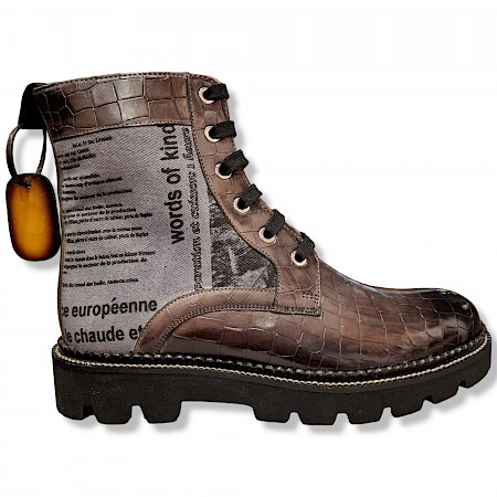 Melvin&Hamilton Maria 7 120033 Damen Bootie in der Farbe crock planet/schwarz, Leder. Wow, wieder ein cooles, neues Model aus Italien. Dieser Damen Boots in der Farbe schwarz mit einer abfedernden... Melvin&Hamilton Maria 7 120033 Damen Bootie in der Farbe crock planet/schwarz, Leder. Wow, wieder ein cooles, neues Model aus Italien. Dieser Damen Boots in der Farbe schwarz mit einer abfedernden...