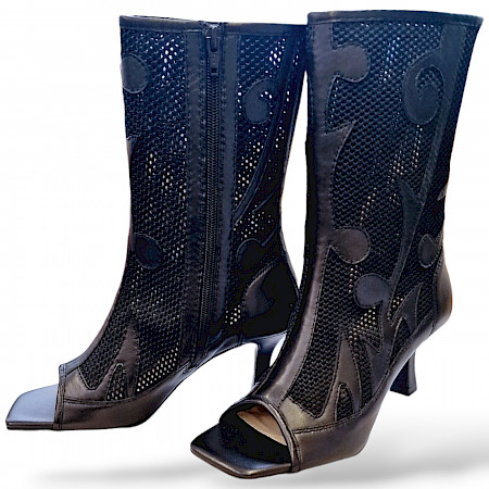 Gerry Weber G19509 Civita 09 Damen Sommer Stiefelette in schwarz. Gerry Weber G19509 Civita 09 Damen Sommer Stiefelette in schwarz.