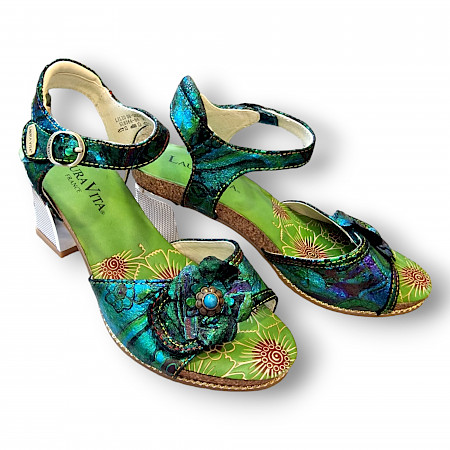 Laura Vita Lilio 06 S23 D. Sandalette in grün. Laura Vita Lilio 06 S23 D. Sandalette in grün.