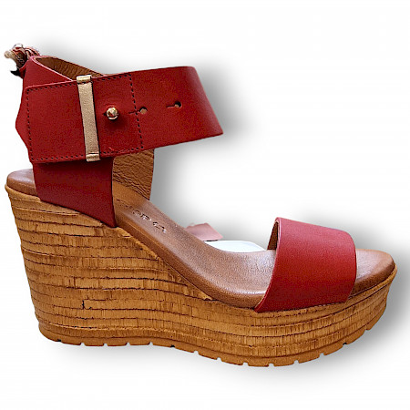 Goodatep 4162-C13 in rot D.Sandalette. Keil sandalette, plato sandale, kassedy Schuh store oldenburg Goodatep 4162-C13 in rot D.Sandalette. Keil sandalette, plato sandale, kassedy Schuh store oldenburg