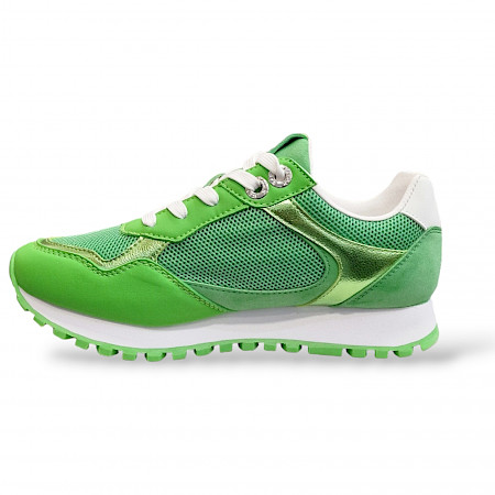 Bugatti A6L in grün/metallic D. Sneaker F24. kassedy.de, oldenburg, KI Bugatti A6L in grün/metallic D. Sneaker F24. kassedy.de, oldenburg, KI