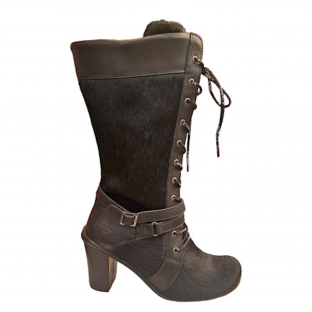 Eject Jasmin 21.578 in schwarz D.Stiefel H23. Klicke auf diesen Link, hier zeigen wir Dir die ganze Schuh-Kollektion von #eject und #prophecy Eject Jasmin 21.578 in schwarz D.Stiefel H23. Klicke auf diesen Link, hier zeigen wir Dir die ganze Schuh-Kollektion von #eject und #prophecy