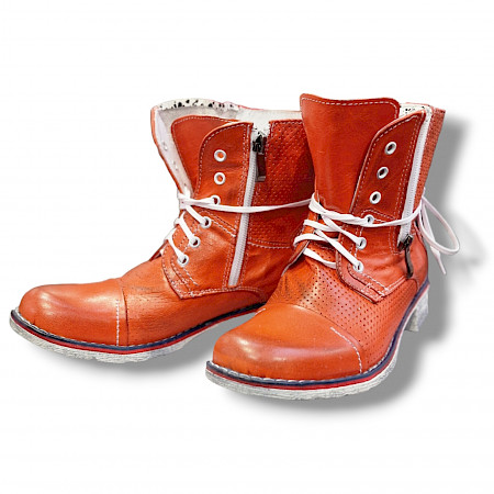 Kristofer 2107 in orange D.Boots F24. Kristofer 2107 in orange D.Boots F24.