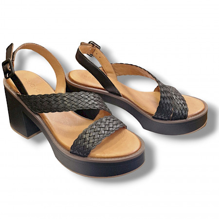 Inuovo A97007 in schwarz F24 D.Sandalette. kassey aus oldenburg, kassedy.de Inuovo A97007 in schwarz F24 D.Sandalette. kassey aus oldenburg, kassedy.de