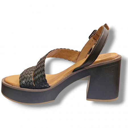 Inuovo A97007 in schwarz F24 D.Sandalette. kassey aus oldenburg, kassedy.de Inuovo A97007 in schwarz F24 D.Sandalette. kassey aus oldenburg, kassedy.de