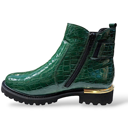 Entdecke die Remonte D8684-54 Damen Lack Boots in Tanne/Schwarz – Dein Must-Have für jeden Anlass! Entdecke die Remonte D8684-54 Damen Lack Boots in Tanne/Schwarz – Dein Must-Have für jeden Anlass!