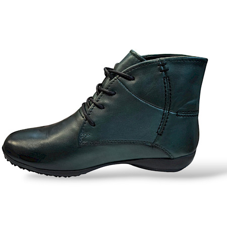 Josef Seibel Naly 09 in petrol Boots Josef Seibel Naly 09 in petrol Boots