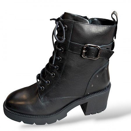 Carmela 16190101S8A1 in schwarz Boot Carmela 16190101S8A1 in schwarz Boot