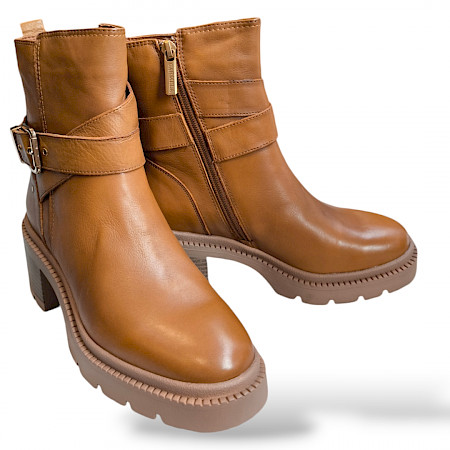 Carmela 16191602S8A1 in camel Boots Carmela 16191602S8A1 in camel Boots