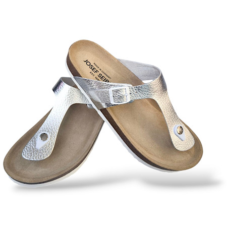Josef Seibel Hermine 02 silber, Flip Flop Damen bequem, Flip Flop mit weichem Zehensteg, orthopädischer Flip Flop Damen, Josef Seibel Zehentrenner kaufen, Damen Flip Flop Übergrößen, silberner... Josef Seibel Hermine 02 silber, Flip Flop Damen bequem, Flip Flop mit weichem Zehensteg, orthopädischer Flip Flop Damen, Josef Seibel Zehentrenner kaufen, Damen Flip Flop Übergrößen, silberner...