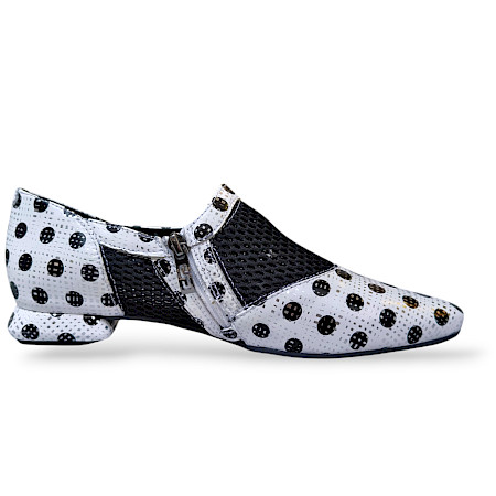 Simen 7476A, Damen Slipper, Slipper mit Reißverschluss, Dalmatiner Optik Schuhe, Weiß Schwarz Slipper, Modische Slipper Damen, Bequeme Slipper Damen, Stylische Damenschuhe, Trendige Slipper,... Simen 7476A, Damen Slipper, Slipper mit Reißverschluss, Dalmatiner Optik Schuhe, Weiß Schwarz Slipper, Modische Slipper Damen, Bequeme Slipper Damen, Stylische Damenschuhe, Trendige Slipper,...