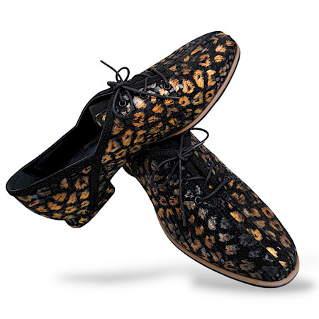 Simen 7604, Simen 7604 Schwarz/Gold, Damen Schnürer Leder, Leo Muster Schnürer, Rindleder Schnürer Damen, hochwertige Lederschuhe Damen, modische Schnürer Damen, bequeme Schnürer Damen, elegante... Simen 7604, Simen 7604 Schwarz/Gold, Damen Schnürer Leder, Leo Muster Schnürer, Rindleder Schnürer Damen, hochwertige Lederschuhe Damen, modische Schnürer Damen, bequeme Schnürer Damen, elegante...