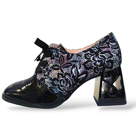 Bioeco 6662, Rot Lack Absatz Schnürschuh, Schwarz Lack Schnürschuh, Nachhaltige Schnürschuhe, Absatz Schnürschuhe, Vollleder Schnürschuhe, Bequeme Schnürschuhe, Mode mit Nachhaltigkeit,... Bioeco 6662, Rot Lack Absatz Schnürschuh, Schwarz Lack Schnürschuh, Nachhaltige Schnürschuhe, Absatz Schnürschuhe, Vollleder Schnürschuhe, Bequeme Schnürschuhe, Mode mit Nachhaltigkeit,...