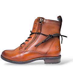 TT Bagatt AFS3, Damen Boot Cognac, halbhohe Stiefelette Leder, butterweiches Leder Damenboot, Damen Schuhe bequem cognac, Bagatt Cognac Boot online kaufen, Kassedy Schuhshop Oldenburg, Schuhhaus Kassedy, stilvolle Damenboots, Kassedy Online-Shop Schuhe