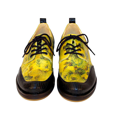 Handgefertigter Prophecy Herren-Business-Schuh aus chromfrei gegerbtem Allergie-Leder. Auffällige gelb-grüne Struktur, hochwertige Verarbeitung aus Portugal und optimaler Tragekomfort. Perfekt für... Handgefertigter Prophecy Herren-Business-Schuh aus chromfrei gegerbtem Allergie-Leder. Auffällige gelb-grüne Struktur, hochwertige Verarbeitung aus Portugal und optimaler Tragekomfort. Perfekt für...