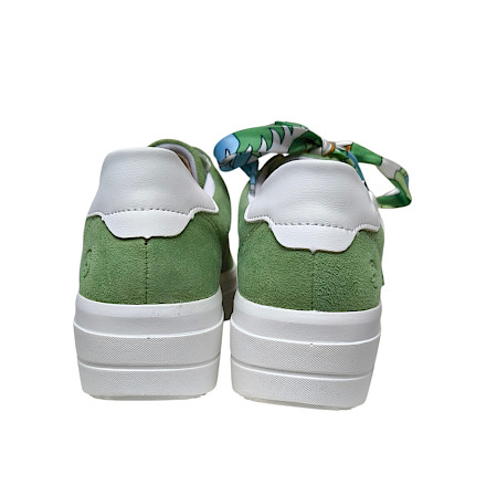 Remonte D1C06-53 Sneaker grün 62f – modischer Damen-Sneaker aus echtem Leder mit dekorativen Tuch-Schnürsenkeln, Reißverschluss und herausnehmbarer Einlegesohle | Bequem, modern und exklusiv bei... Remonte D1C06-53 Sneaker grün 62f – modischer Damen-Sneaker aus echtem Leder mit dekorativen Tuch-Schnürsenkeln, Reißverschluss und herausnehmbarer Einlegesohle | Bequem, modern und exklusiv bei...