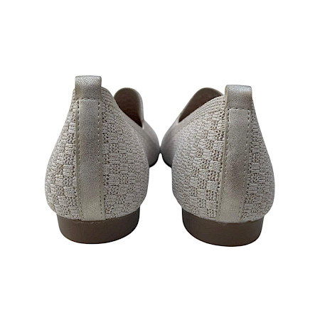 ? Remonte D0K15-60 Damen Slipper in cotton/muschel Der Remonte D0K15-60 Slipper in cotton/muschel ist der ideale Begleiter für alle, die es bequem und gleichzeitig stilvoll mögen ?☀️ Das... ? Remonte D0K15-60 Damen Slipper in cotton/muschel Der Remonte D0K15-60 Slipper in cotton/muschel ist der ideale Begleiter für alle, die es bequem und gleichzeitig stilvoll mögen ?☀️ Das...