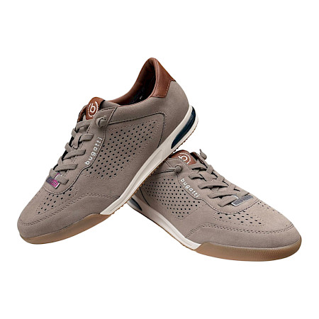 Taupefarbener Bugatti Slipper mit perforiertem Design, atmungsaktivem Kunstleder und Gummischnürung – leicht, bequem und ideal für den Alltag ?✨ Taupefarbener Bugatti Slipper mit perforiertem Design, atmungsaktivem Kunstleder und Gummischnürung – leicht, bequem und ideal für den Alltag ?✨