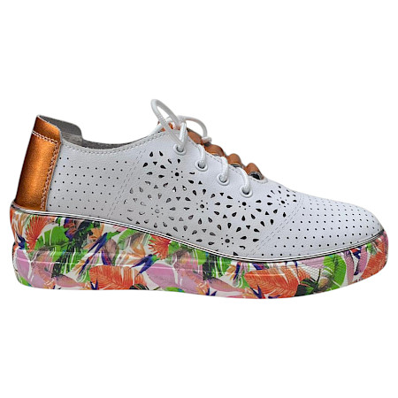 Weißer Leder-Schnürschuh mit Lochmuster, floraler Sohle und Metallic-Details, ultraleicht mit Keilabsatz – Damen-Sneaker bei kassedy.de ??✨ Weißer Leder-Schnürschuh mit Lochmuster, floraler Sohle und Metallic-Details, ultraleicht mit Keilabsatz – Damen-Sneaker bei kassedy.de ??✨