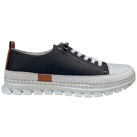 Artiker 58C3379 Damen Sneaker schwarz weiß aus Vollleder mit ultra flexibler Sohle, federleicht unter 300 Gramm Artiker 58C3379 Damen Sneaker schwarz weiß aus Vollleder mit ultra flexibler Sohle, federleicht unter 300 Gramm