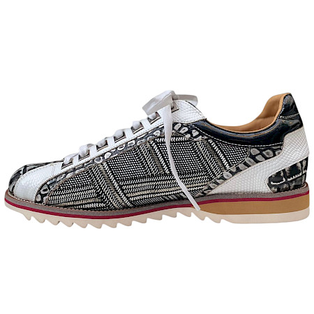 Moderner Laura Vita Achille 12 Damen Schnürschuh in Noir aus Vollleder mit schwarz-weißem Muster, Schnürung und herausnehmbarer Einlegesohle – ein stylischer und komfortabler Designer-Sneaker.... Moderner Laura Vita Achille 12 Damen Schnürschuh in Noir aus Vollleder mit schwarz-weißem Muster, Schnürung und herausnehmbarer Einlegesohle – ein stylischer und komfortabler Designer-Sneaker....