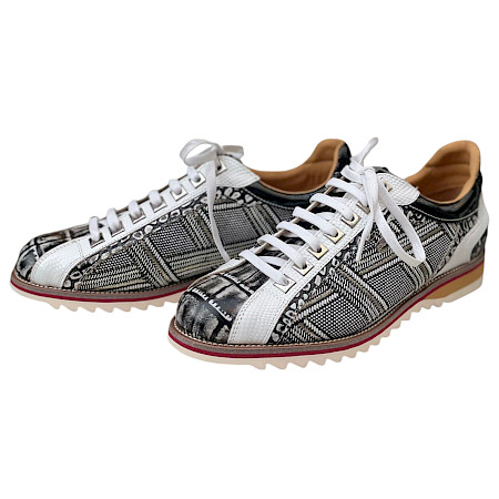 Moderner Laura Vita Achille 12 Damen Schnürschuh in Noir aus Vollleder mit schwarz-weißem Muster, Schnürung und herausnehmbarer Einlegesohle – ein stylischer und komfortabler Designer-Sneaker.... Moderner Laura Vita Achille 12 Damen Schnürschuh in Noir aus Vollleder mit schwarz-weißem Muster, Schnürung und herausnehmbarer Einlegesohle – ein stylischer und komfortabler Designer-Sneaker....