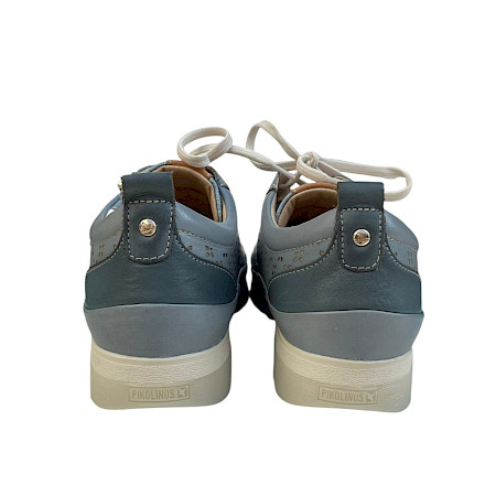 Pikolinos W3W Damen Schnürschuh in Blau aus weichem Glattleder, perforiertes Design für Atmungsaktivität, mit Reißverschluss und Schnürung, leichter und bequemer Lederschuh mit herausnehmbarer... Pikolinos W3W Damen Schnürschuh in Blau aus weichem Glattleder, perforiertes Design für Atmungsaktivität, mit Reißverschluss und Schnürung, leichter und bequemer Lederschuh mit herausnehmbarer...