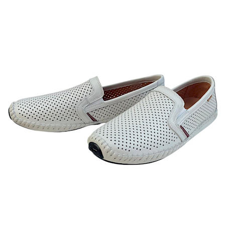 Pikolinos 09Z Herren Slipper in Weiß aus weichem Leder, perforiertes atmungsaktives Design, bequemer leichter Lederschuh mit herausnehmbarer Einlegesohle, sommerlicher Herren Slipper in Weiß Pikolinos 09Z Herren Slipper in Weiß aus weichem Leder, perforiertes atmungsaktives Design, bequemer leichter Lederschuh mit herausnehmbarer Einlegesohle, sommerlicher Herren Slipper in Weiß