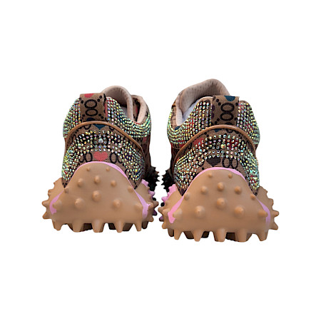 Braune Sneaker mit Strasssteinen, Mesh-Obermaterial und robuster Sohle – stylischer, atmungsaktiver Damen-Sneaker ??✨ Braune Sneaker mit Strasssteinen, Mesh-Obermaterial und robuster Sohle – stylischer, atmungsaktiver Damen-Sneaker ??✨