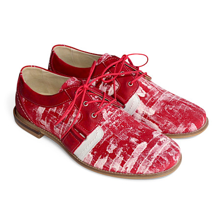 Rot-weißer Businessschuh aus Leder, Made in Portugal, mit Schnürung – exklusiver Herren-Schuh bei kassedy.de ?❤️✨ Rot-weißer Businessschuh aus Leder, Made in Portugal, mit Schnürung – exklusiver Herren-Schuh bei kassedy.de ?❤️✨