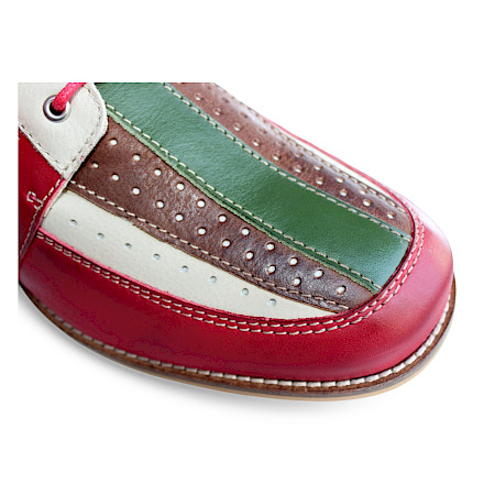 Businessschuh in grün-rot-braun aus Leder, Made in Portugal, mit Schnürung – exklusiver Herren-Schuh bei kassedy.de ??✨ Businessschuh in grün-rot-braun aus Leder, Made in Portugal, mit Schnürung – exklusiver Herren-Schuh bei kassedy.de ??✨