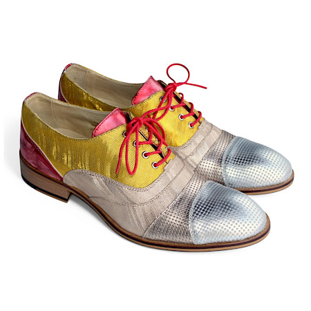 Metallic Businessschuh in Silber, Gold und Rot aus Leder, Made in Portugal – exklusiver Herren-Schuh bei kassedy.de ?✨ Metallic Businessschuh in Silber, Gold und Rot aus Leder, Made in Portugal – exklusiver Herren-Schuh bei kassedy.de ?✨