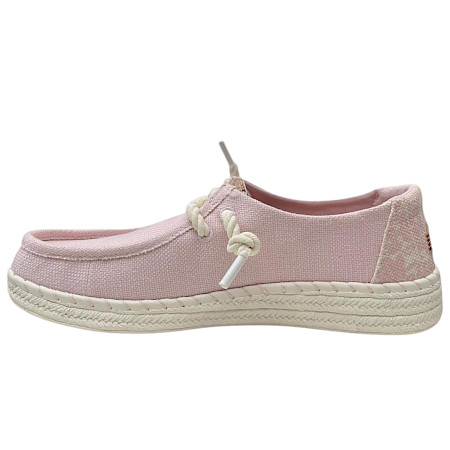 Leichte Slip-On Schuhe in zartem Lila mit bunten Details, elastischer Schnürung und heller, flexibler Sohle – modern, verspielt und besonders bequem gestaltet. Leichte Slip-On Schuhe in zartem Lila mit bunten Details, elastischer Schnürung und heller, flexibler Sohle – modern, verspielt und besonders bequem gestaltet.