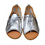 AGA 2010 Damen Slipper in Silber von AGA – eleganter Echtleder-Slipper mit offener Spitze, hochwertiger Verarbeitung und edlem Metallic-Look | Leicht, bequem und exklusiv bei kassedy.de. ?✨
