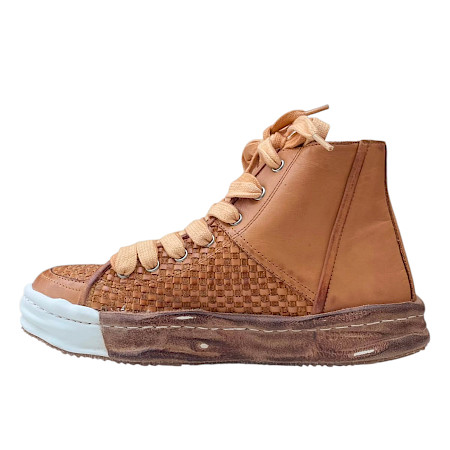Rebecca White Rethunder Boots Nappa Yolk – Damen Sneaker-Boot aus hochwertigem, butterweichem Nappaleder in Cognac. Mit seitlichem Reißverschluss, Schnürung, herausnehmbarer Innensohle und... Rebecca White Rethunder Boots Nappa Yolk – Damen Sneaker-Boot aus hochwertigem, butterweichem Nappaleder in Cognac. Mit seitlichem Reißverschluss, Schnürung, herausnehmbarer Innensohle und...
