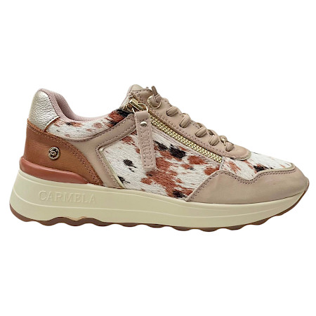 Carmela 164360 Damen-Sneaker in Beige aus Leder mit braunen und schwarzen Fell-Optik-Details, goldfarbenem Reißverschluss und heller Plateausohle. Bequemer Leder-Sneaker mit Schnürung, seitlichem... Carmela 164360 Damen-Sneaker in Beige aus Leder mit braunen und schwarzen Fell-Optik-Details, goldfarbenem Reißverschluss und heller Plateausohle. Bequemer Leder-Sneaker mit Schnürung, seitlichem...