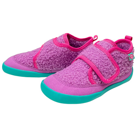 Affenzahn 01492-40147 Vegan Fleecy Eule Kinderhausschuh in Pink mit kuscheligem Fleece, breitem Klettverschluss und flexibler Anti-Rutsch-Sohle. Affenzahn 01492-40147 Vegan Fleecy Eule Kinderhausschuh in Pink mit kuscheligem Fleece, breitem Klettverschluss und flexibler Anti-Rutsch-Sohle.
