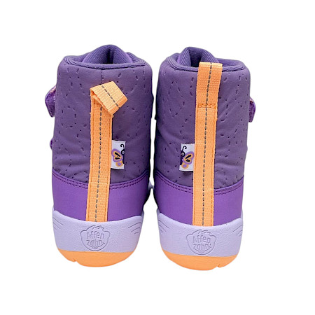 Affenzahn Winterstiefel Vegan Blizzy Schmetterling in Lila und Purple mit kuscheligem Warmfutter, wasserdichter AffenTex-Membran, extra hohem Schaft, zwei Klettverschlüssen mit Schmetterlingsmotiv... Affenzahn Winterstiefel Vegan Blizzy Schmetterling in Lila und Purple mit kuscheligem Warmfutter, wasserdichter AffenTex-Membran, extra hohem Schaft, zwei Klettverschlüssen mit Schmetterlingsmotiv...