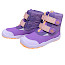 Affenzahn Winterstiefel Vegan Blizzy Schmetterling in Lila und Purple mit kuscheligem Warmfutter, wasserdichter AffenTex-Membran, extra hohem Schaft, zwei Klettverschlüssen mit Schmetterlingsmotiv und griffiger Laufsohle. Veganer Kinder-Winterboot für kalte Herbst- und Wintertage bei Kassedy.de. Affenzahn Winterstiefel Vegan Blizzy Schmetterling in Lila und Purple mit kuscheligem Warmfutter, wasserdichter AffenTex-Membran, extra hohem Schaft, zwei Klettverschlüssen mit Schmetterlingsmotiv und griffiger Laufsohle. Veganer Kinder-Winterboot für kalte Herbst- und Wintertage bei Kassedy.de.