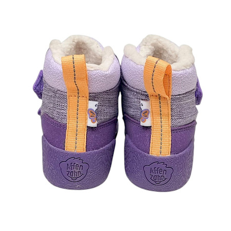 Affenzahn Lauflerner Winterstiefel Vegan Snuggy Schmetterling in Helllila und Lila mit kuscheligem Warmfutter, wasserdichter AffenTex-Membran, zwei Klettverschlüssen mit Schmetterlingsmotiv und... Affenzahn Lauflerner Winterstiefel Vegan Snuggy Schmetterling in Helllila und Lila mit kuscheligem Warmfutter, wasserdichter AffenTex-Membran, zwei Klettverschlüssen mit Schmetterlingsmotiv und...