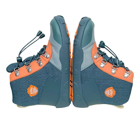 Affenzahn Winterstiefel Vegan Discovy Hase in Petrol, Orange und Blau mit kuscheligem Warmfutter, wasserdichter AffenTex-Membran, praktischer Schnellschnürung, seitlichem Reißverschluss und... Affenzahn Winterstiefel Vegan Discovy Hase in Petrol, Orange und Blau mit kuscheligem Warmfutter, wasserdichter AffenTex-Membran, praktischer Schnellschnürung, seitlichem Reißverschluss und...