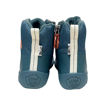 Affenzahn Winterstiefel Vegan Discovy Hase in Petrol, Orange und Blau mit kuscheligem Warmfutter, wasserdichter AffenTex-Membran, praktischer Schnellschnürung, seitlichem Reißverschluss und... Affenzahn Winterstiefel Vegan Discovy Hase in Petrol, Orange und Blau mit kuscheligem Warmfutter, wasserdichter AffenTex-Membran, praktischer Schnellschnürung, seitlichem Reißverschluss und...