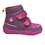 Affenzahn Winterstiefel Vegan Comfy Vogel in Berry und Pink mit weichem Warmfutter aus recyceltem Polyester, wasserdichter und atmungsaktiver AffenTex-Membran, zwei Klettverschlüssen mit Vogelmotiv, flexibler Barfußsohle und fußgerechter Zehenform. Veganer Kinder-Winterboot für natürliche Bewegungsfreiheit und kuschelige Winterabenteuer bei Kassedy.de.