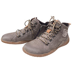 Josef Seibel Wallace 03 Herren-Boot in Asphalt aus echtem grau-braunem Leder mit zweifarbiger Schnürung, Metallhaken, seitlichem Reißverschluss und flexibler brauner Profilsohle – sportlicher Herren-Lederboot in normaler Passform bis Größe 48 bei kassedy.de.