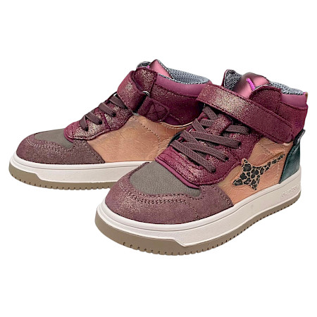 ShoesMe NO26W100-B wasserdichter Kinder-Sneaker in Bordeaux-Lila und Multi mit Metallic-Details, Leo-Stern, Waterproof-Membran, herausnehmbarem Fußbett und griffiger Gummisohle – erhältlich bei... ShoesMe NO26W100-B wasserdichter Kinder-Sneaker in Bordeaux-Lila und Multi mit Metallic-Details, Leo-Stern, Waterproof-Membran, herausnehmbarem Fußbett und griffiger Gummisohle – erhältlich bei...