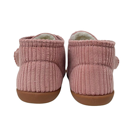 ShoesMe HS26W019-D First-Step-Schuh in Pink aus weichem Cord mit warmem Futter, herausnehmbarem Fußbett, Klettverschluss und besonders flexibler ExtremeFlex® Gummisohle – erhältlich bei... ShoesMe HS26W019-D First-Step-Schuh in Pink aus weichem Cord mit warmem Futter, herausnehmbarem Fußbett, Klettverschluss und besonders flexibler ExtremeFlex® Gummisohle – erhältlich bei...