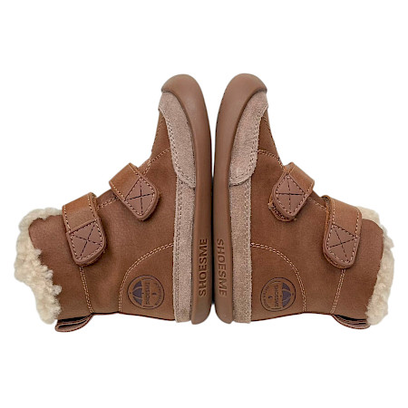 ShoesMe BF23W010-A Kinder-Winterstiefel in Cognac mit 100 % Schafwollfutter, wasserdichter Membran, zwei Klettverschlüssen, herausnehmbarem Fußbett und flexibler ExtremeFlex® Sohle – erhältlich... ShoesMe BF23W010-A Kinder-Winterstiefel in Cognac mit 100 % Schafwollfutter, wasserdichter Membran, zwei Klettverschlüssen, herausnehmbarem Fußbett und flexibler ExtremeFlex® Sohle – erhältlich...