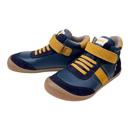 KOEL 07T055.303-110 Kinder-Boot in Blue-Yellow, blau-gelber Kinderschuh mit Klettverschluss und komfortabler Passform für vollere Füße und höheren Spann – erhältlich bei kassedy.de und in... KOEL 07T055.303-110 Kinder-Boot in Blue-Yellow, blau-gelber Kinderschuh mit Klettverschluss und komfortabler Passform für vollere Füße und höheren Spann – erhältlich bei kassedy.de und in...