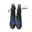 Laura Vita Alcbaneo 141 Damen-Stiefelette in Marine Dunkelblau aus Leder mit floralen Details, Schnürung, seitlichem Reißverschluss, Memory-Fußbett und ca. 8 cm Absatz – außergewöhnliche Laura Vita Stiefelette bei kassedy.de. Laura Vita Alcbaneo 141 Damen-Stiefelette in Marine Dunkelblau aus Leder mit floralen Details, Schnürung, seitlichem Reißverschluss, Memory-Fußbett und ca. 8 cm Absatz – außergewöhnliche Laura Vita Stiefelette bei kassedy.de.
