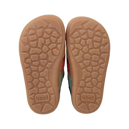 KOEL 07T063.305-360 Kinder-Boot in Olive mit hellblauen und taupefarbenen Details, Nubukleder, wasserdichter Ausstattung, zwei Klettverschlüssen und herausnehmbarer Einlegesohle – Kinderschuh für... KOEL 07T063.305-360 Kinder-Boot in Olive mit hellblauen und taupefarbenen Details, Nubukleder, wasserdichter Ausstattung, zwei Klettverschlüssen und herausnehmbarer Einlegesohle – Kinderschuh für...
